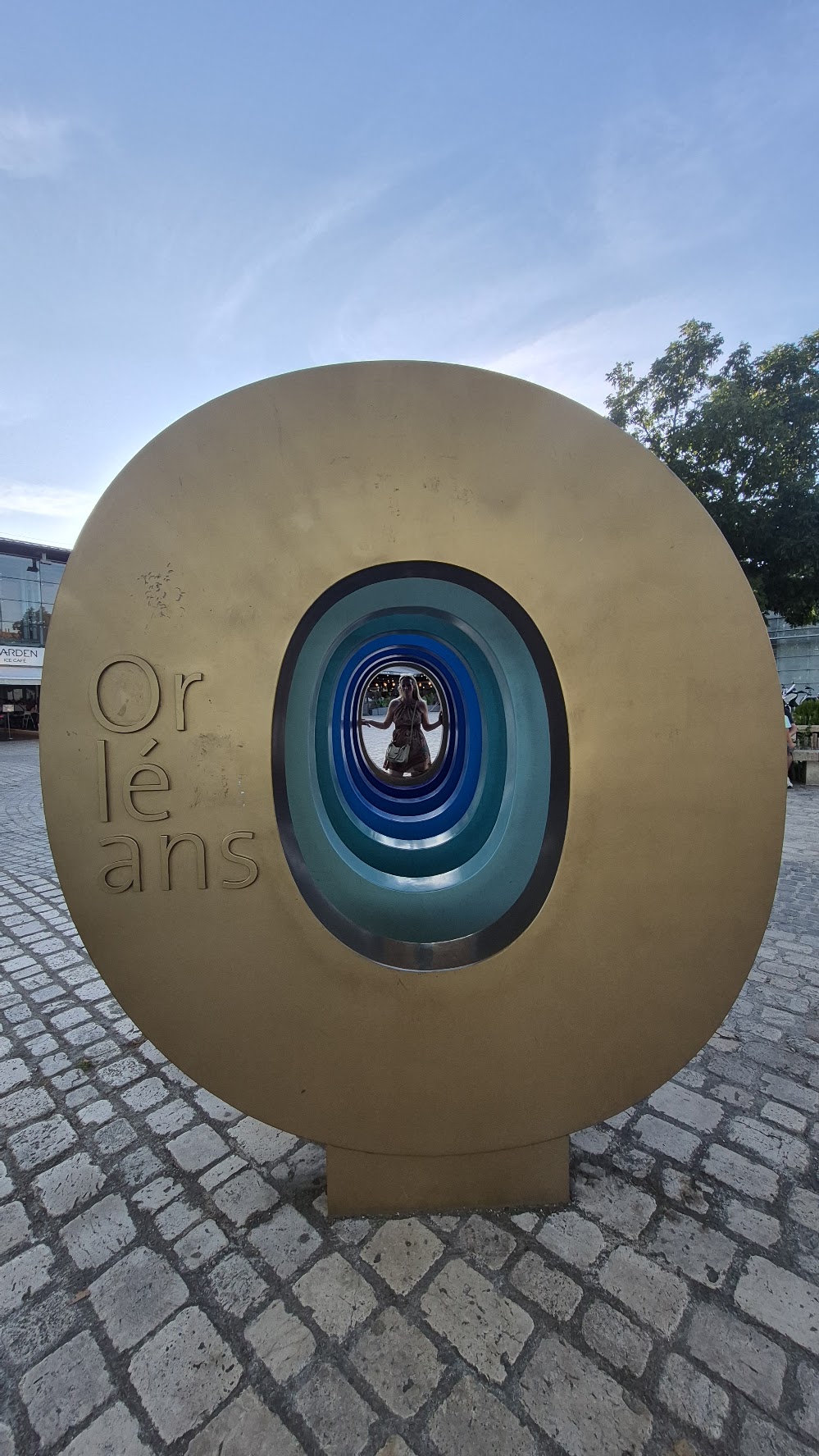 Kunstwerk in Orléans