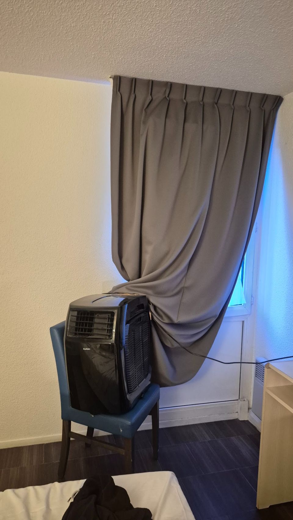 Foto bij Airco gezocht. Zelf meegenomen.